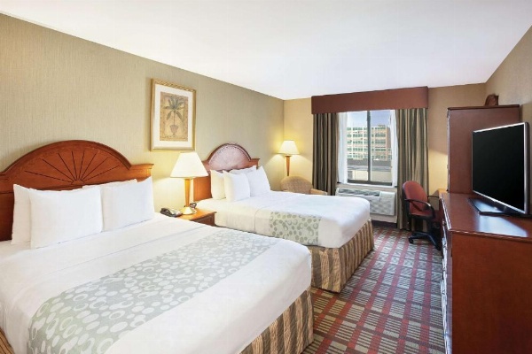 La Quinta Inn by Wyndham Queens (New York City) image 17