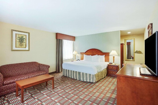 La Quinta Inn by Wyndham Queens (New York City) Main image